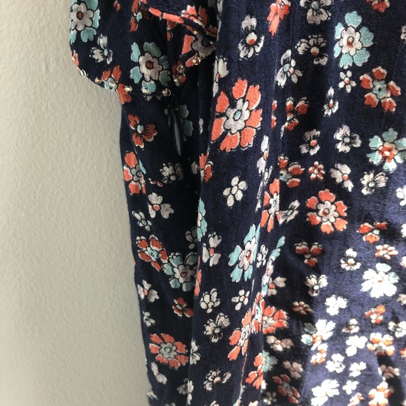 Floral Ruffle Top - Picture 8 of 8